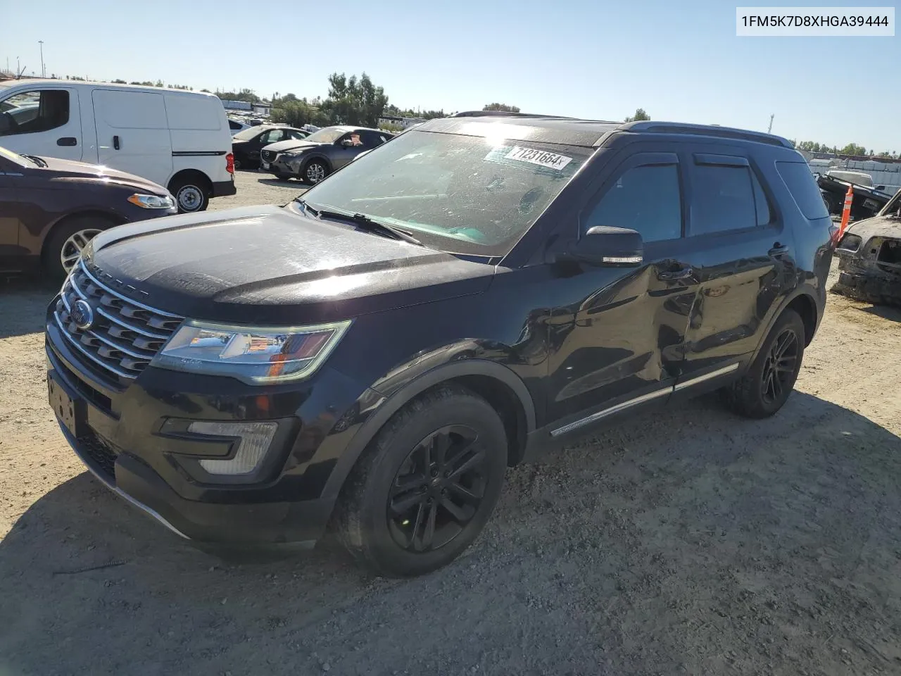 1FM5K7D8XHGA39444 2017 Ford Explorer Xlt