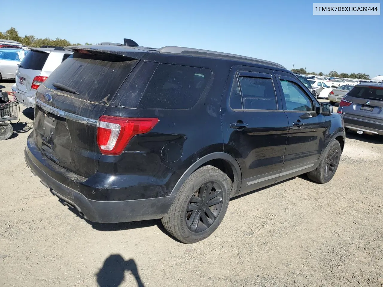 1FM5K7D8XHGA39444 2017 Ford Explorer Xlt