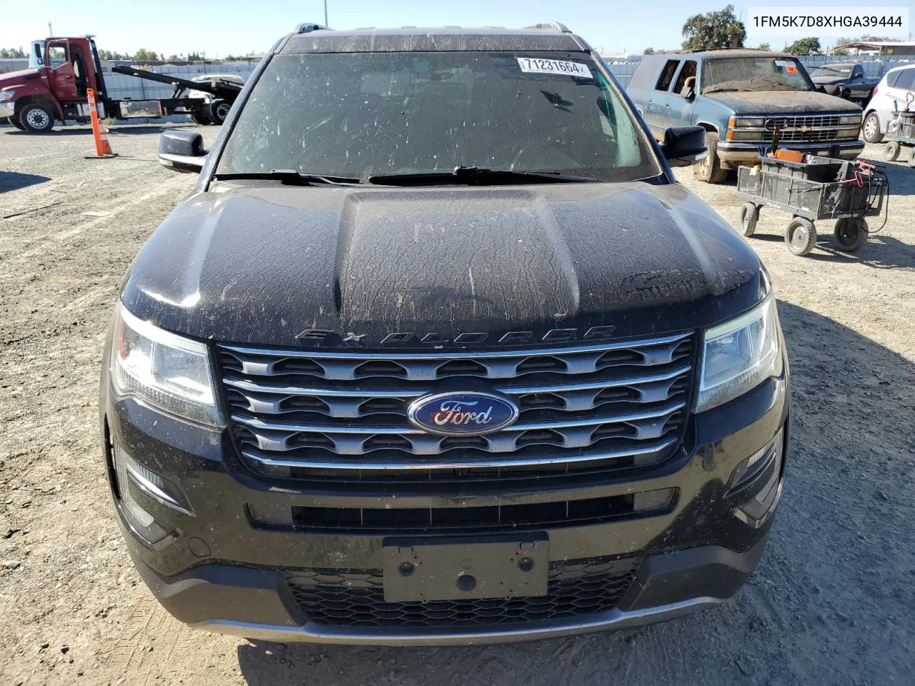 1FM5K7D8XHGA39444 2017 Ford Explorer Xlt