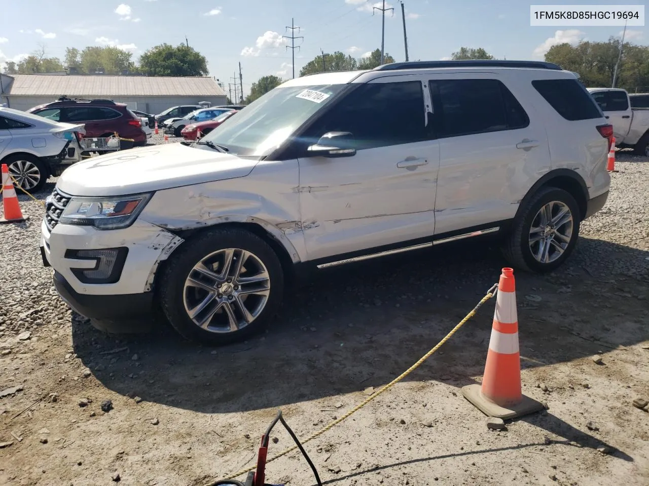 1FM5K8D85HGC19694 2017 Ford Explorer Xlt