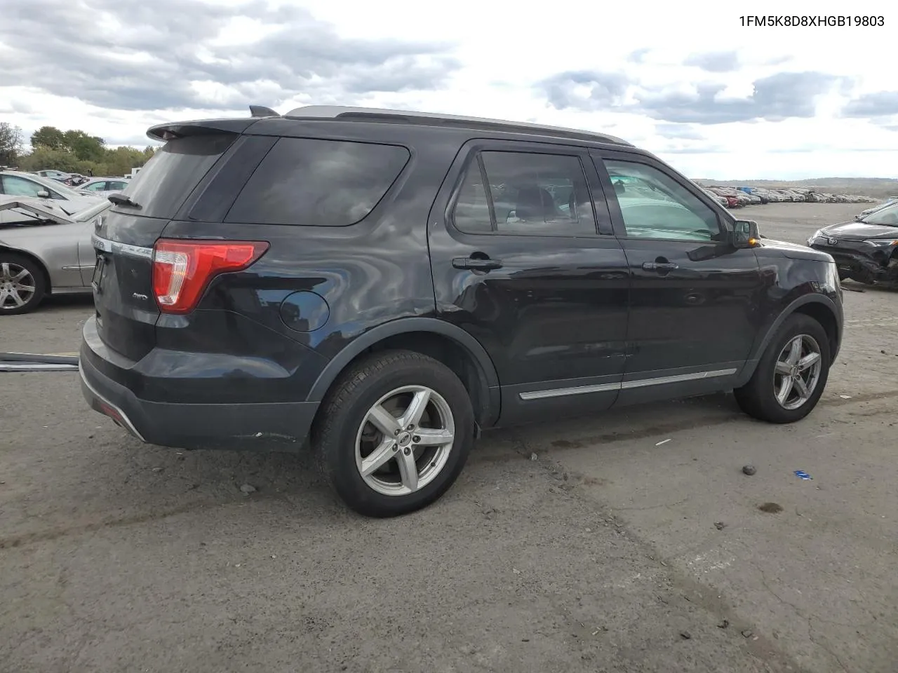 2017 Ford Explorer Xlt VIN: 1FM5K8D8XHGB19803 Lot: 74819834