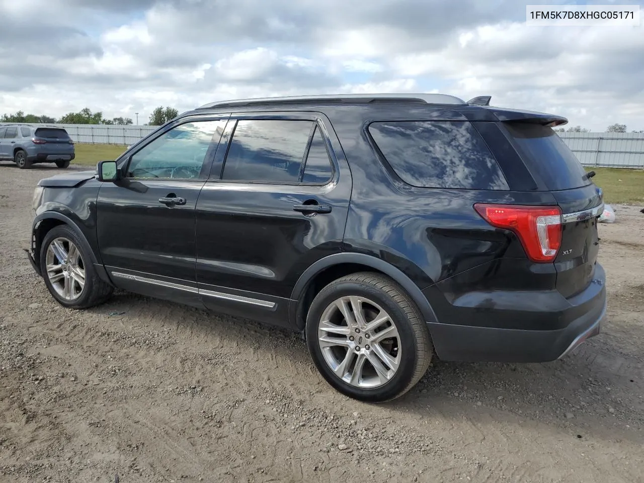 2017 Ford Explorer Xlt VIN: 1FM5K7D8XHGC05171 Lot: 74823444