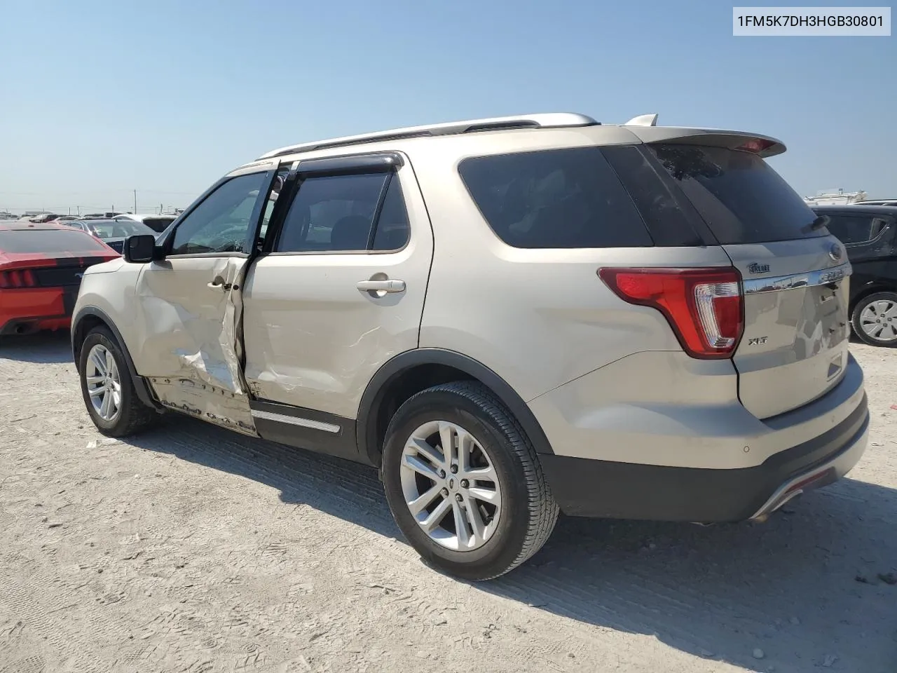 1FM5K7DH3HGB30801 2017 Ford Explorer Xlt