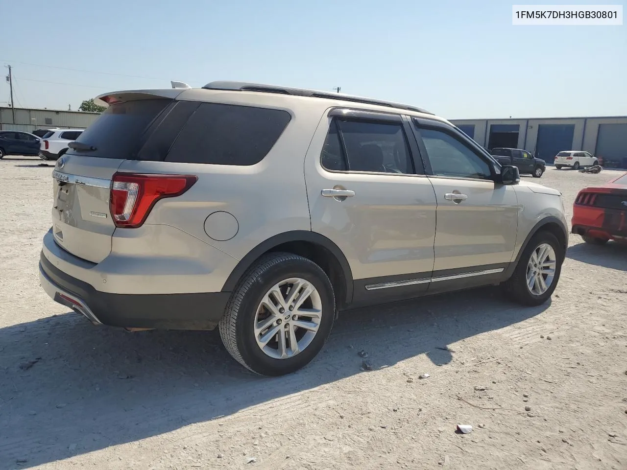 1FM5K7DH3HGB30801 2017 Ford Explorer Xlt