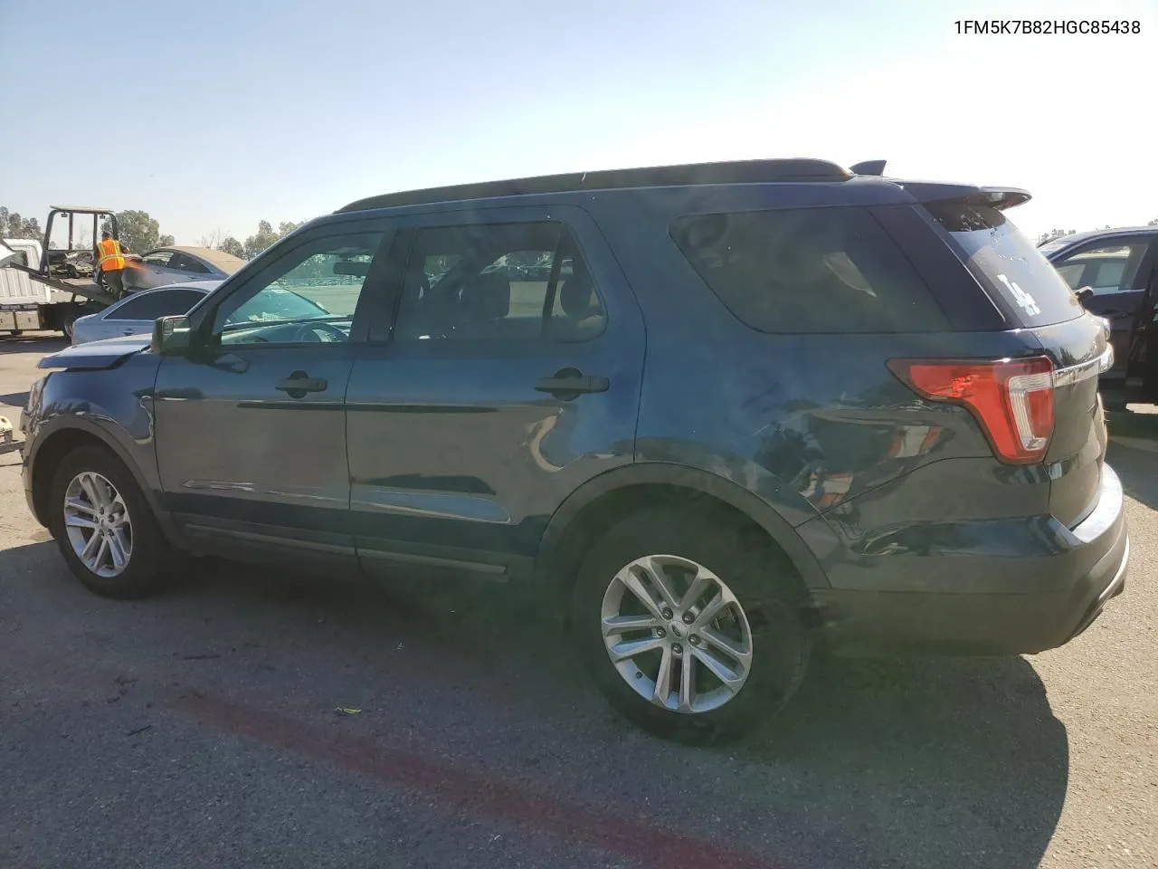 1FM5K7B82HGC85438 2017 Ford Explorer