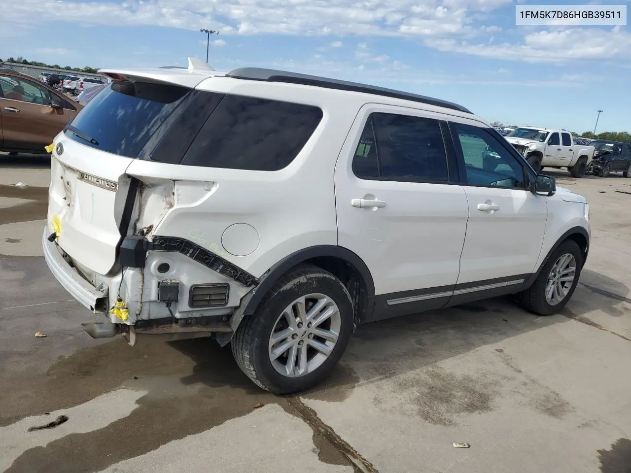 1FM5K7D86HGB39511 2017 Ford Explorer Xlt