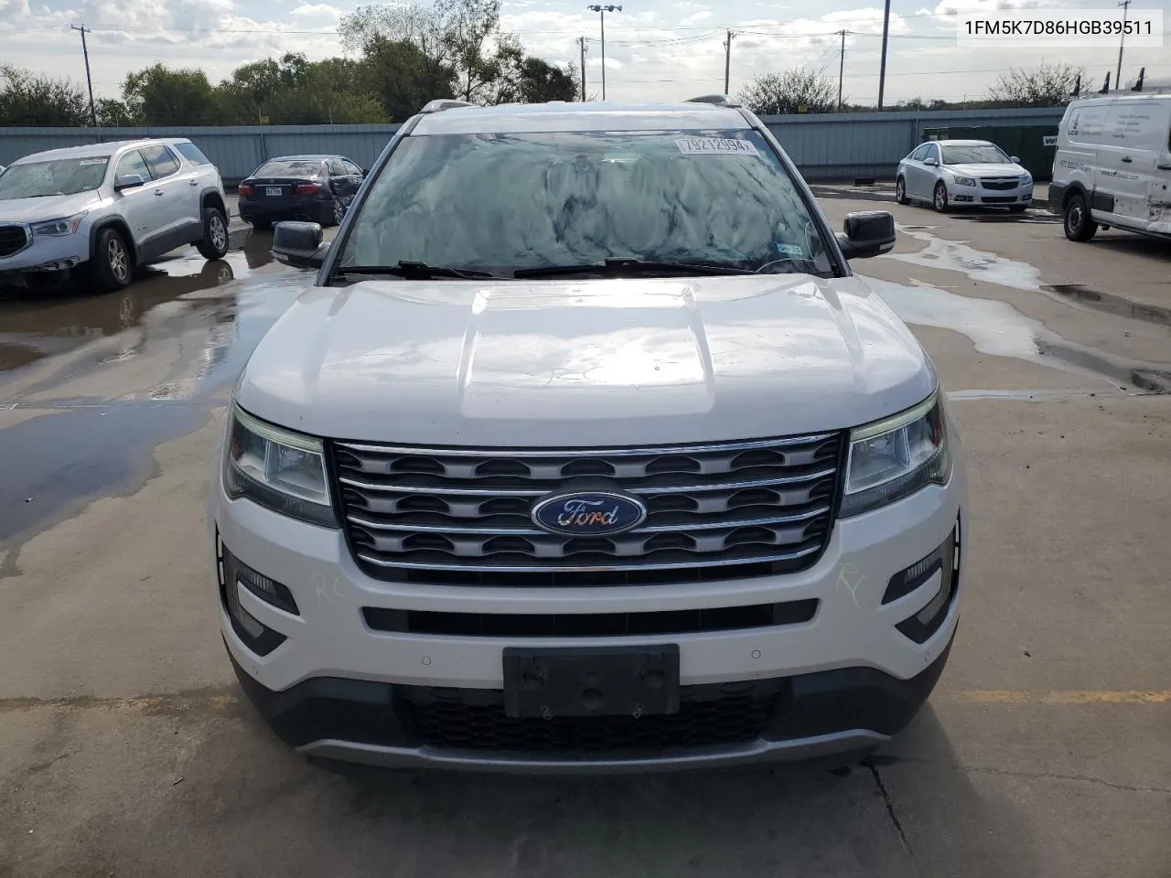 1FM5K7D86HGB39511 2017 Ford Explorer Xlt