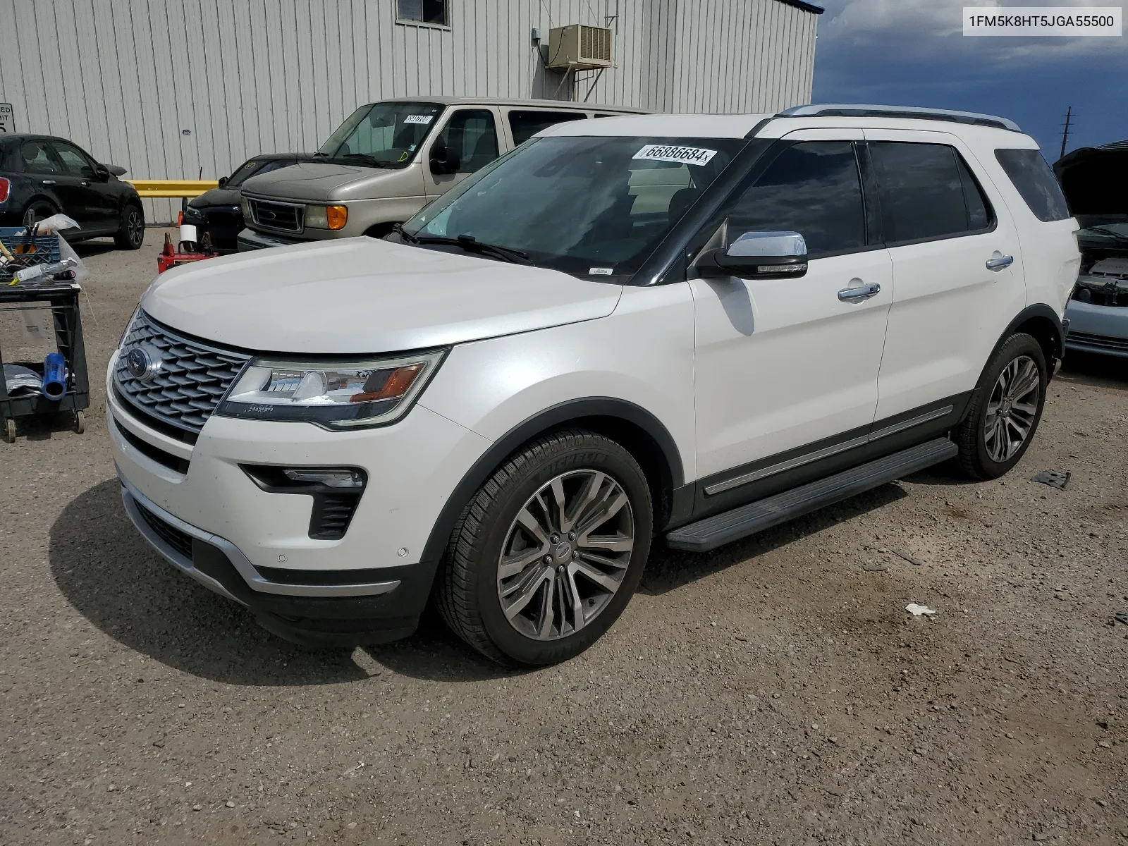 1FM5K8HT5JGA55500 2018 Ford Explorer Platinum