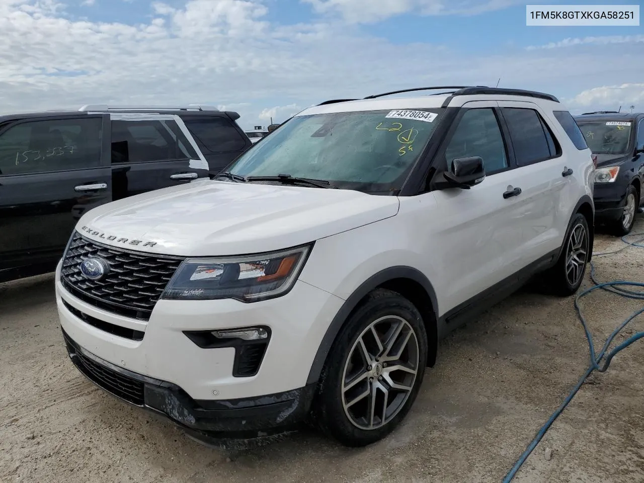 2019 Ford Explorer Sport VIN: 1FM5K8GTXKGA58251 Lot: 74378054