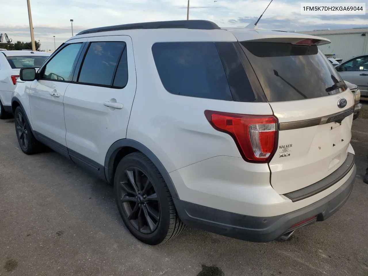 2019 Ford Explorer Xlt VIN: 1FM5K7DH2KGA69044 Lot: 75120604