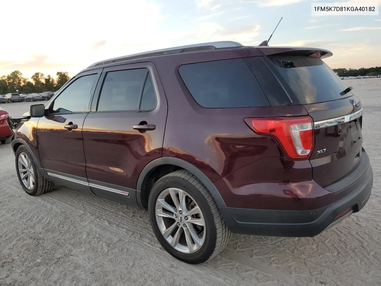 2019 Ford Explorer Xlt VIN: 1FM5K7D81KGA40182 Lot: 76398404