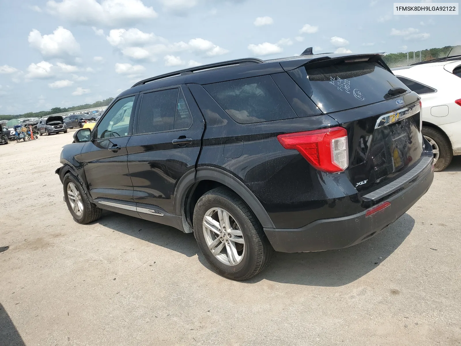 2020 Ford Explorer Xlt VIN: 1FMSK8DH9LGA92122 Lot: 63583354