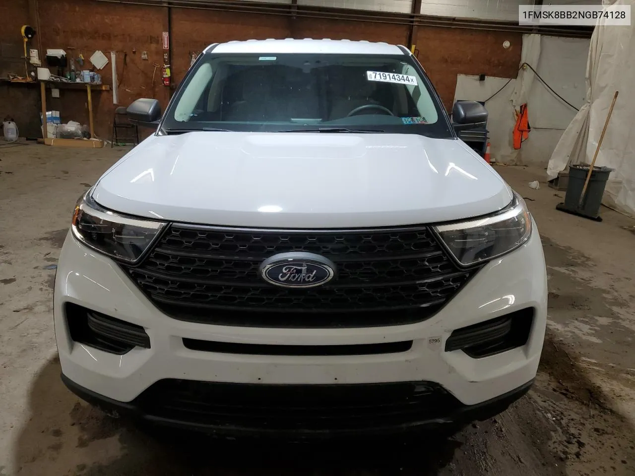 2022 Ford Explorer VIN: 1FMSK8BB2NGB74128 Lot: 71914344