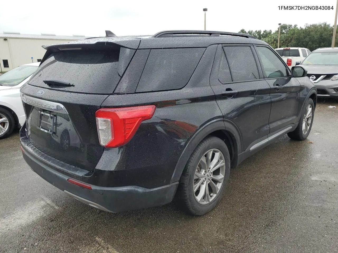 2022 Ford Explorer Xlt VIN: 1FMSK7DH2NGB43084 Lot: 74107184