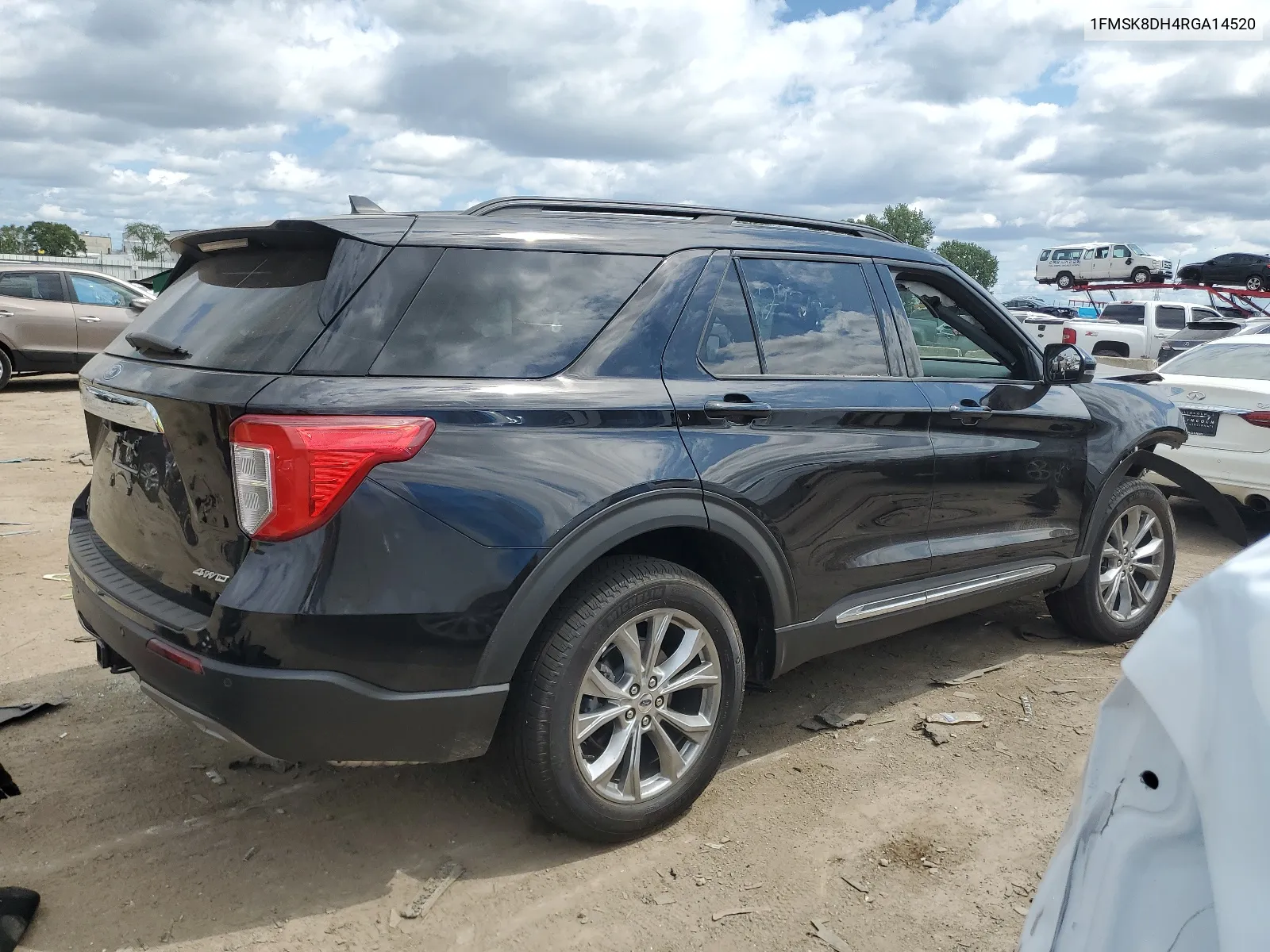 1FMSK8DH4RGA14520 2024 Ford Explorer Xlt