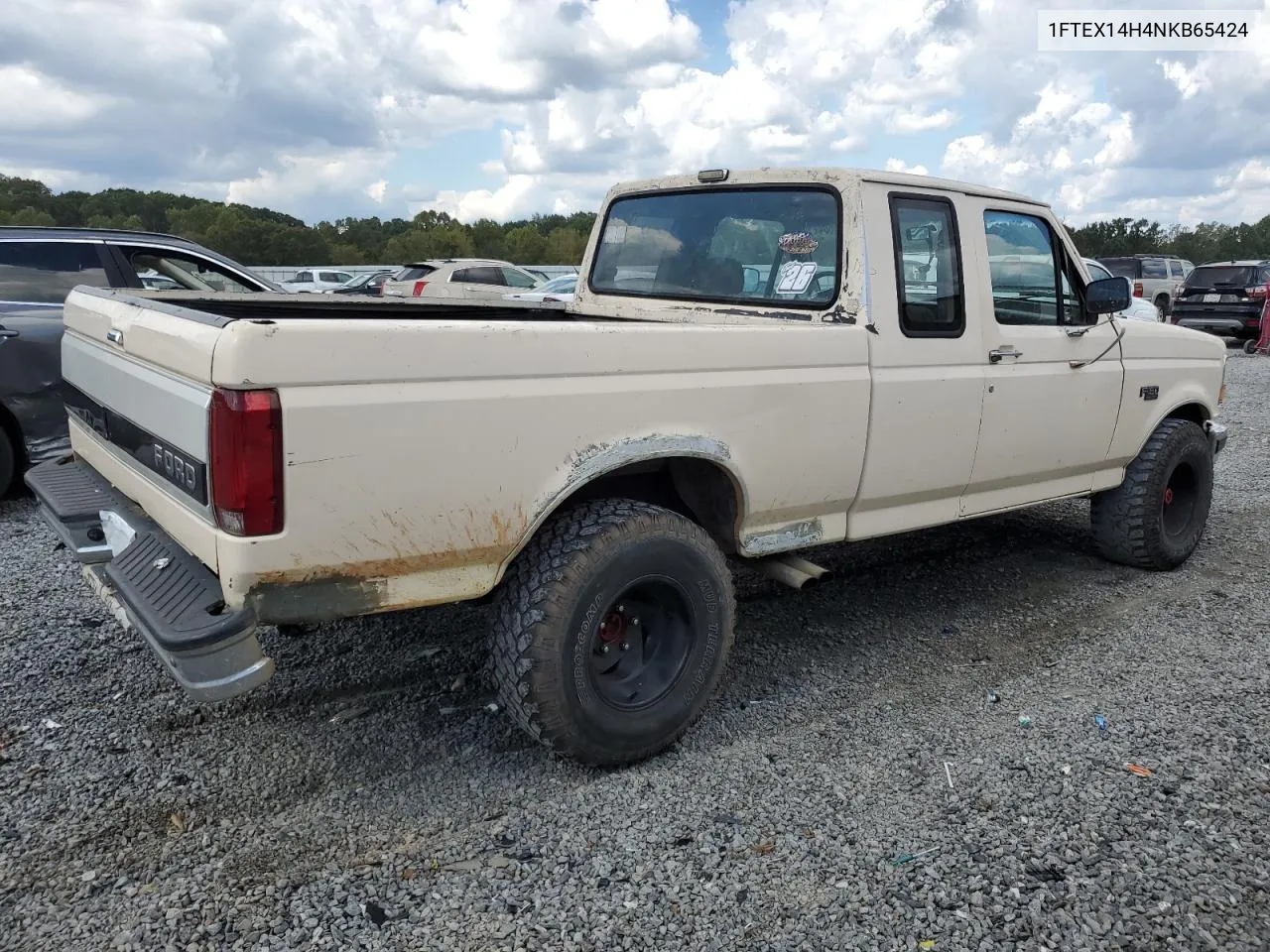 1992 Ford F150 VIN: 1FTEX14H4NKB65424 Lot: 73975604