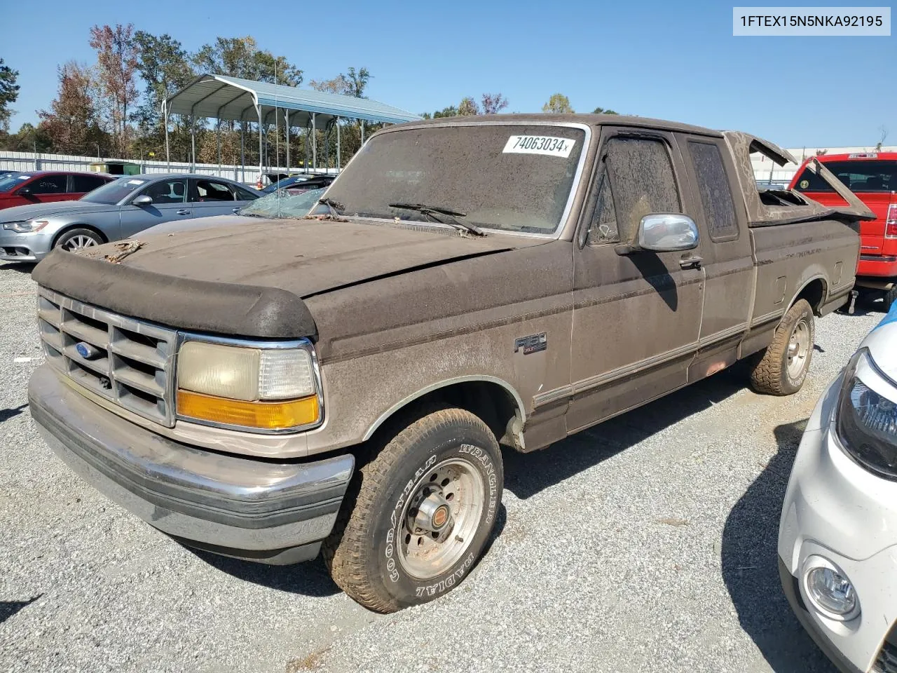 1992 Ford F150 VIN: 1FTEX15N5NKA92195 Lot: 74063034