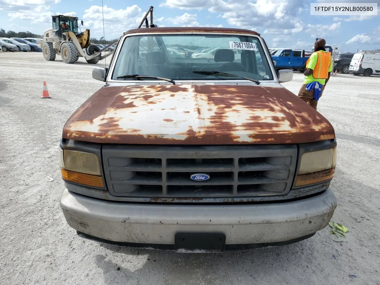 1992 Ford F150 VIN: 1FTDF15Y2NLB00580 Lot: 76871004