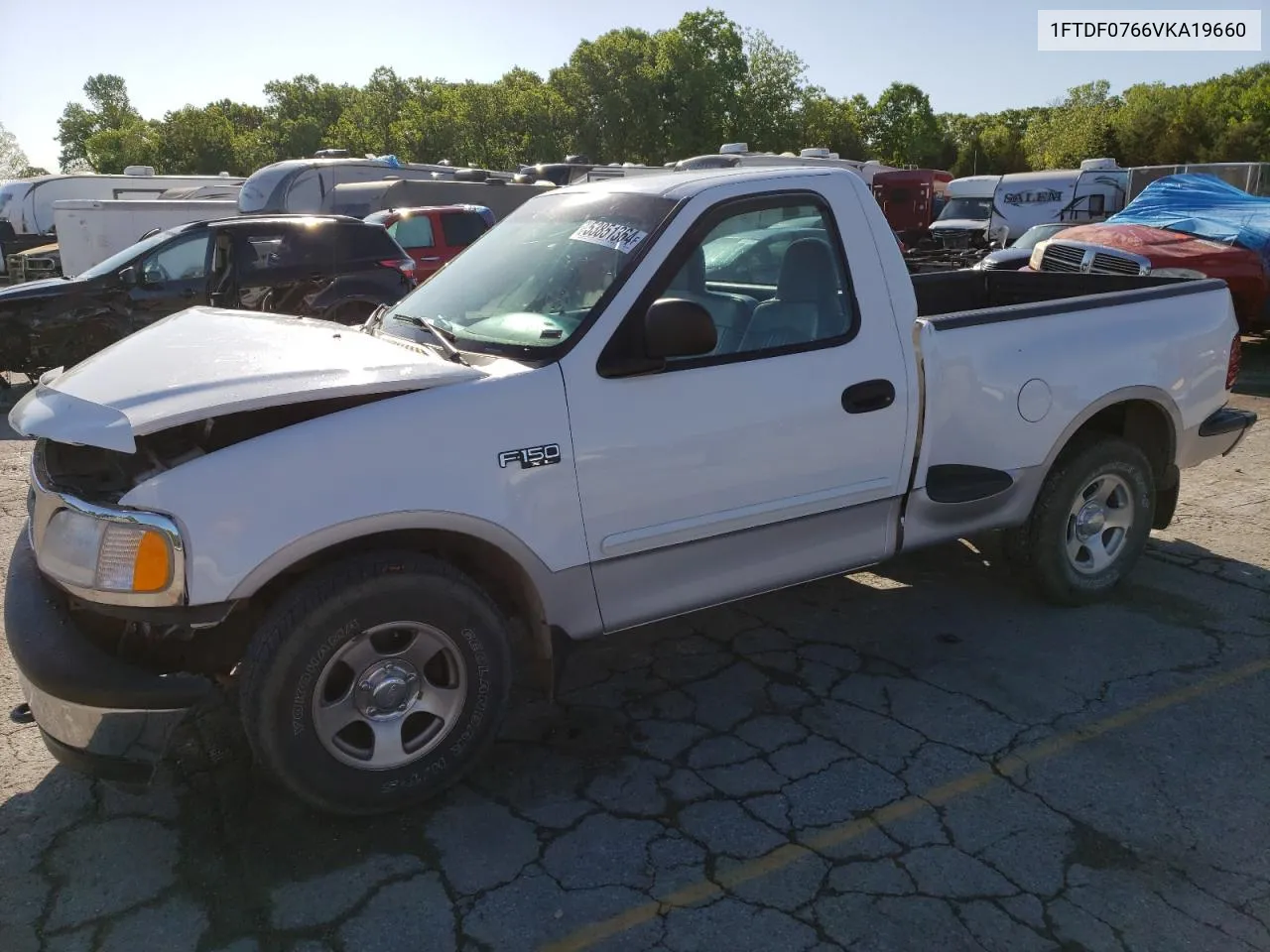 1997 Ford F150 VIN: 1FTDF0766VKA19660 Lot: 53851364