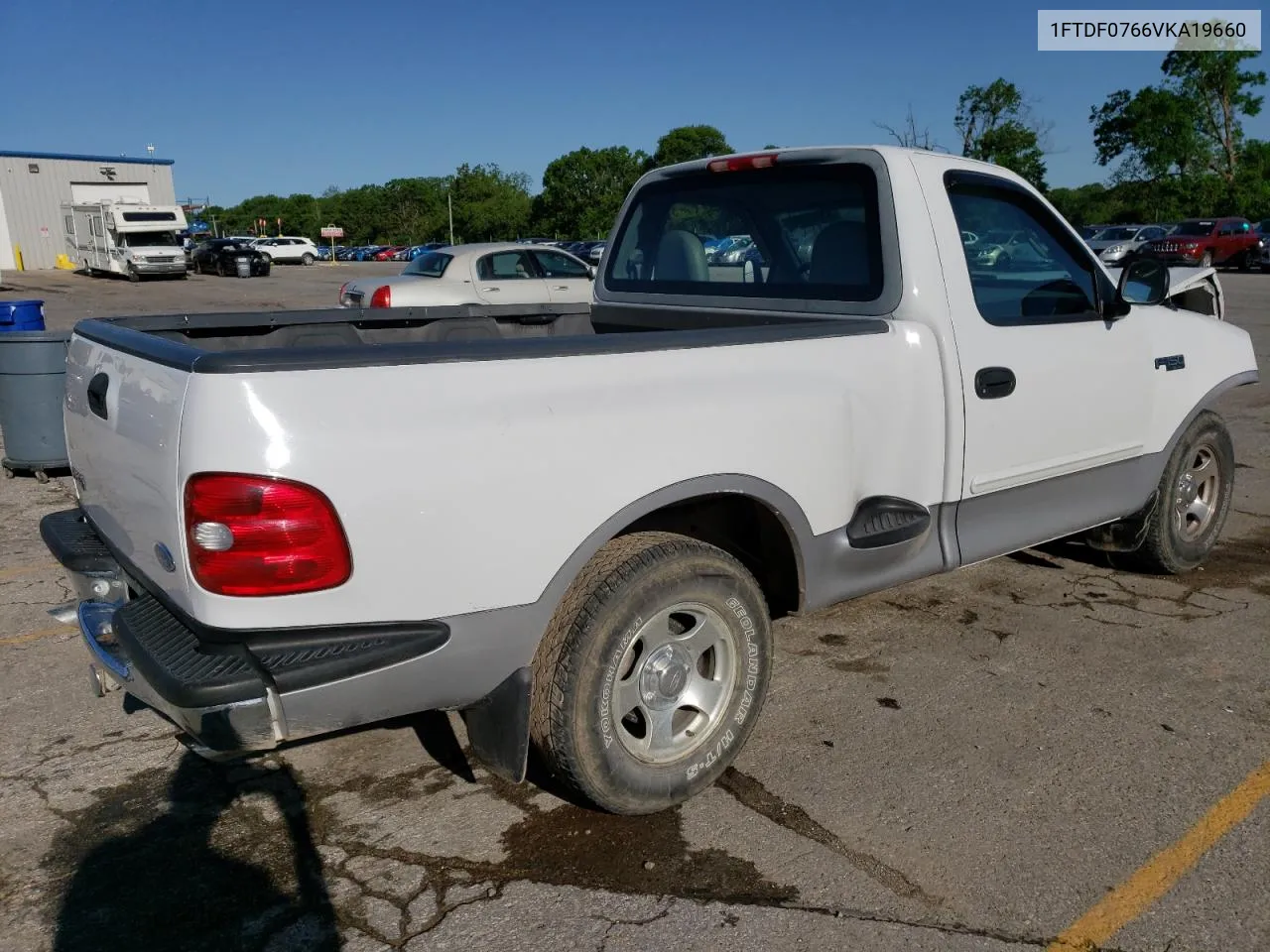 1997 Ford F150 VIN: 1FTDF0766VKA19660 Lot: 53851364