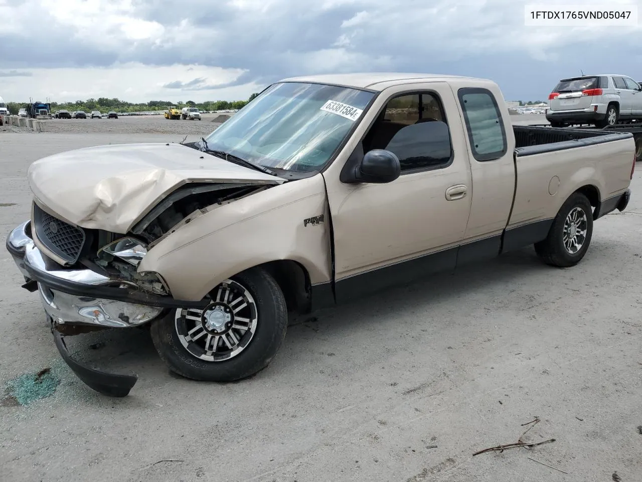 1997 Ford F150 VIN: 1FTDX1765VND05047 Lot: 63381584