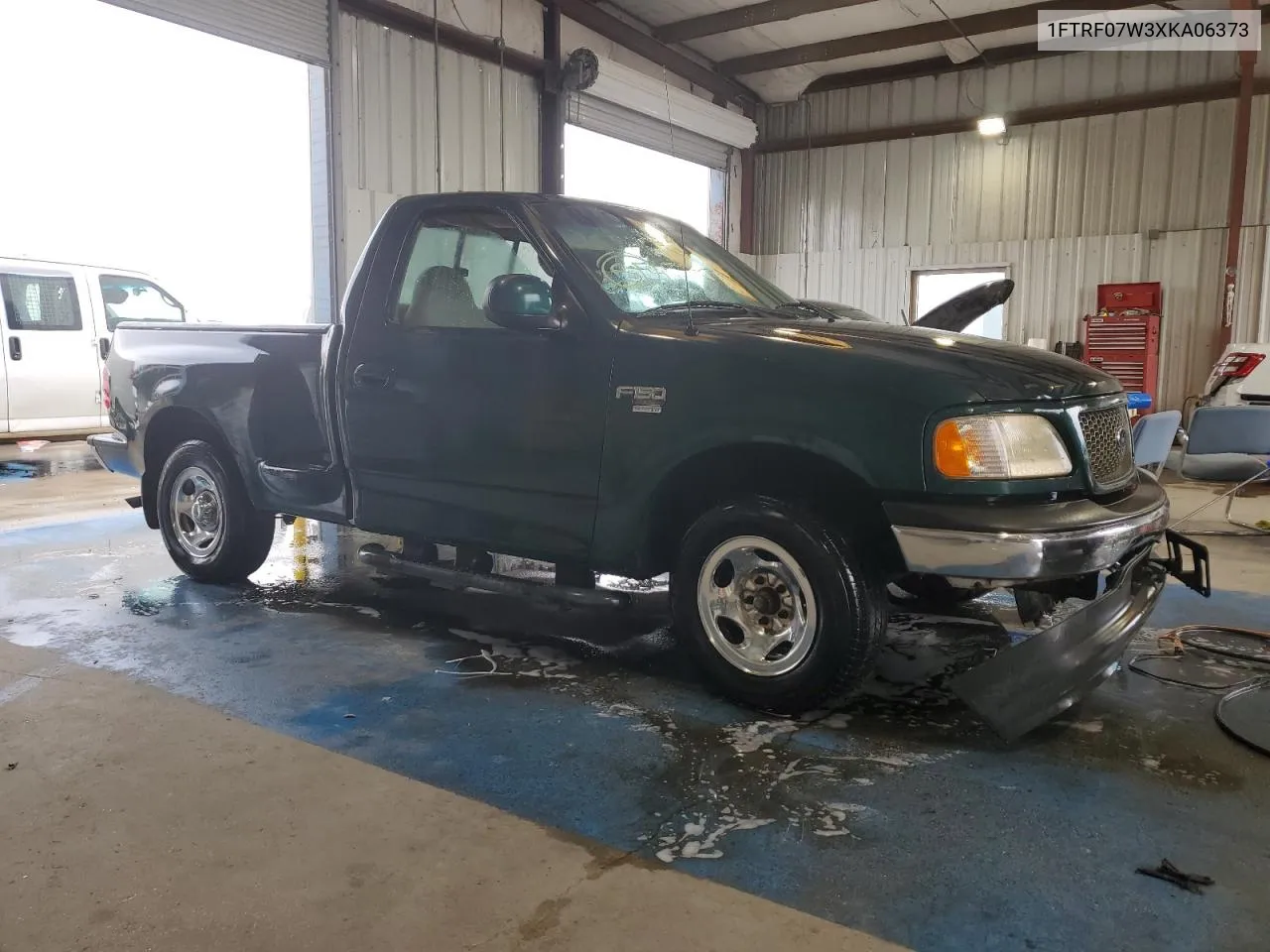 1999 Ford F150 VIN: 1FTRF07W3XKA06373 Lot: 46682744