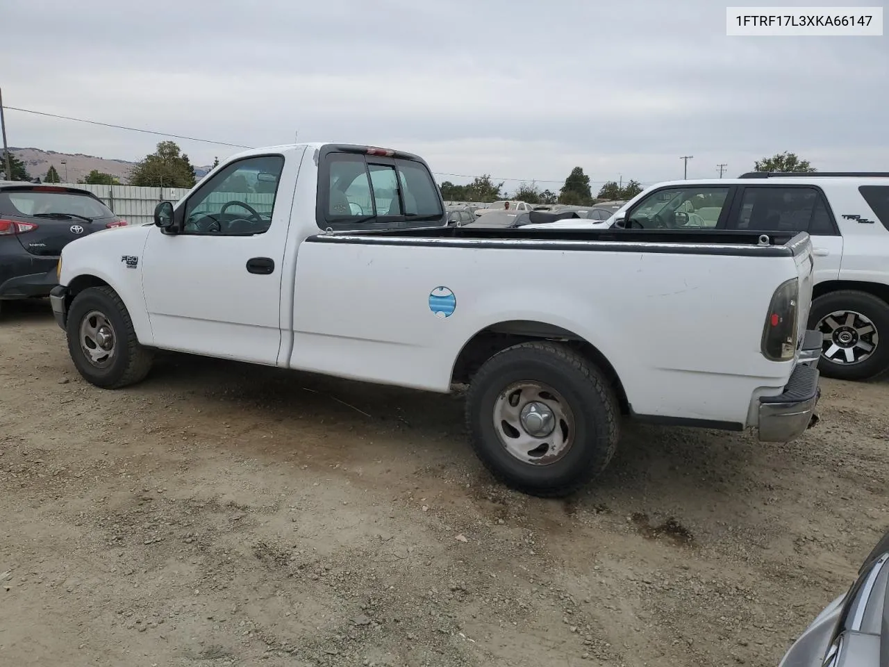 1999 Ford F150 VIN: 1FTRF17L3XKA66147 Lot: 69105514