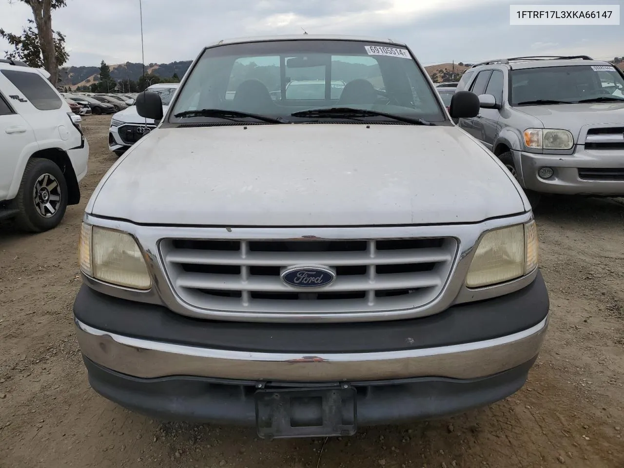 1FTRF17L3XKA66147 1999 Ford F150