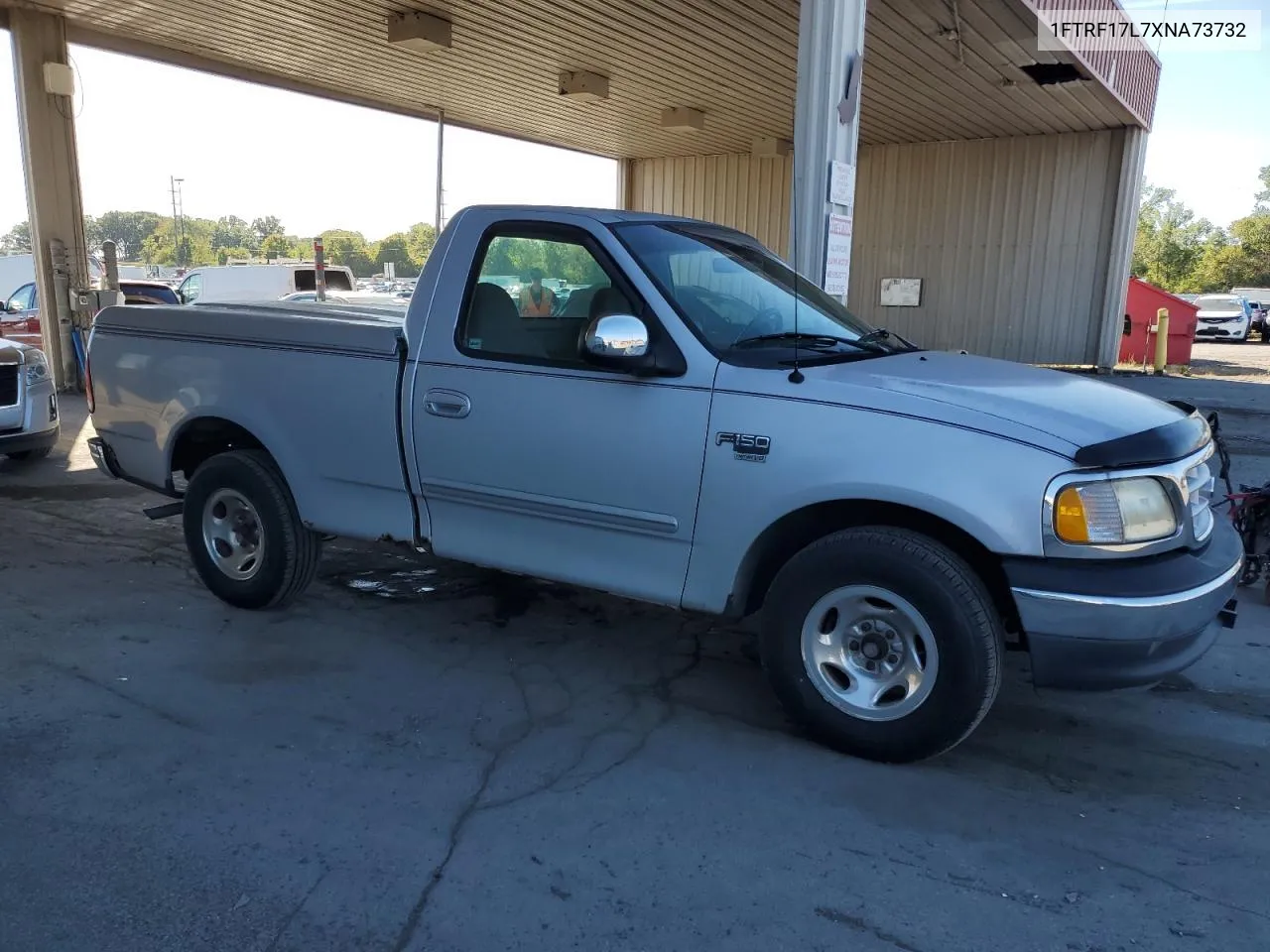 1999 Ford F150 VIN: 1FTRF17L7XNA73732 Lot: 74388514