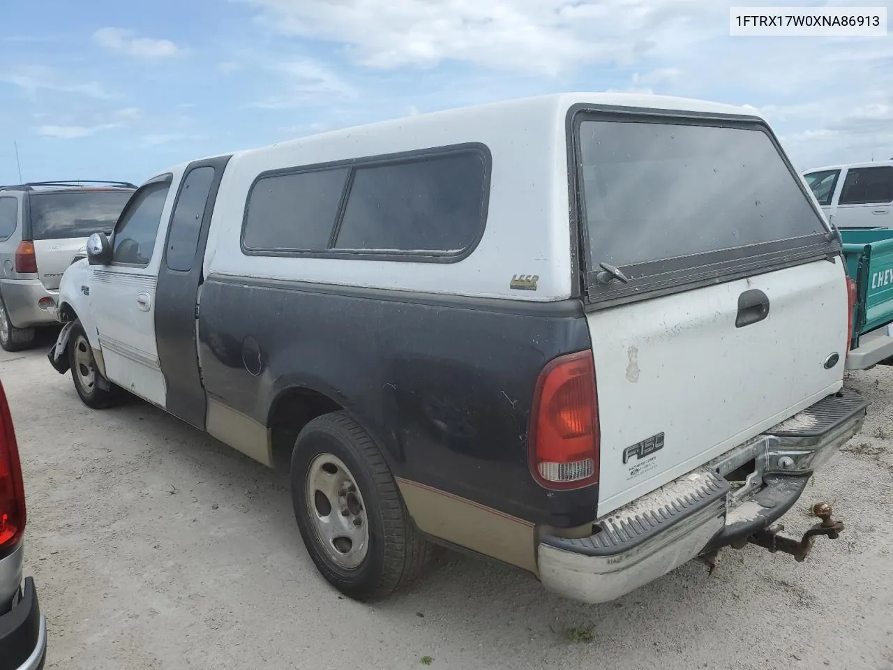 1999 Ford F150 VIN: 1FTRX17W0XNA86913 Lot: 75621254