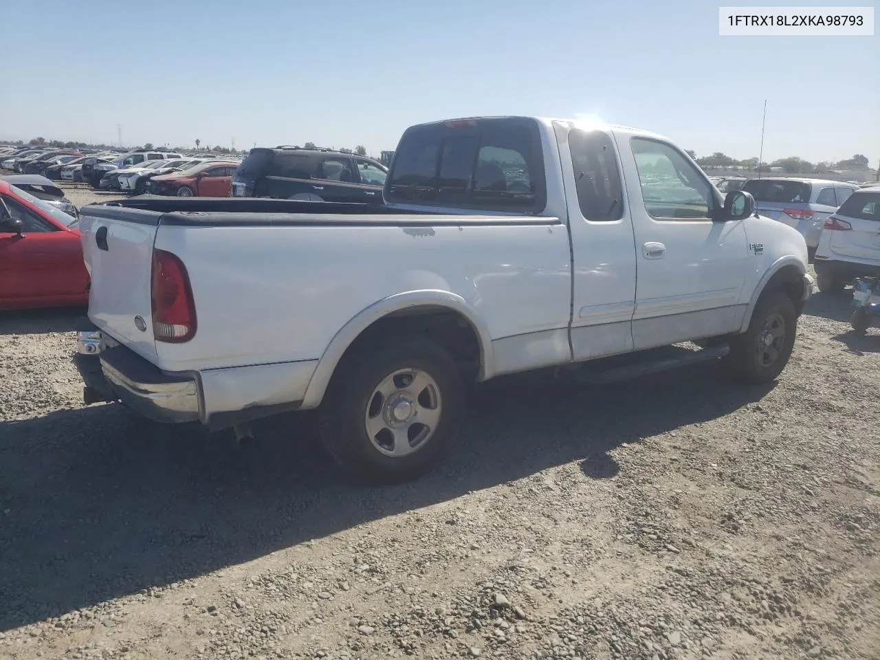 1999 Ford F150 VIN: 1FTRX18L2XKA98793 Lot: 76920314