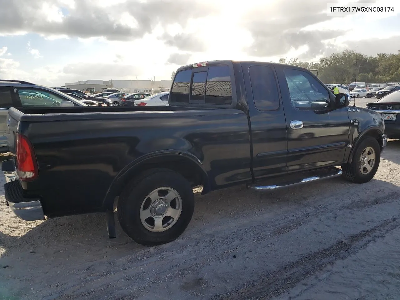 1999 Ford F150 VIN: 1FTRX17W5XNC03174 Lot: 80395244