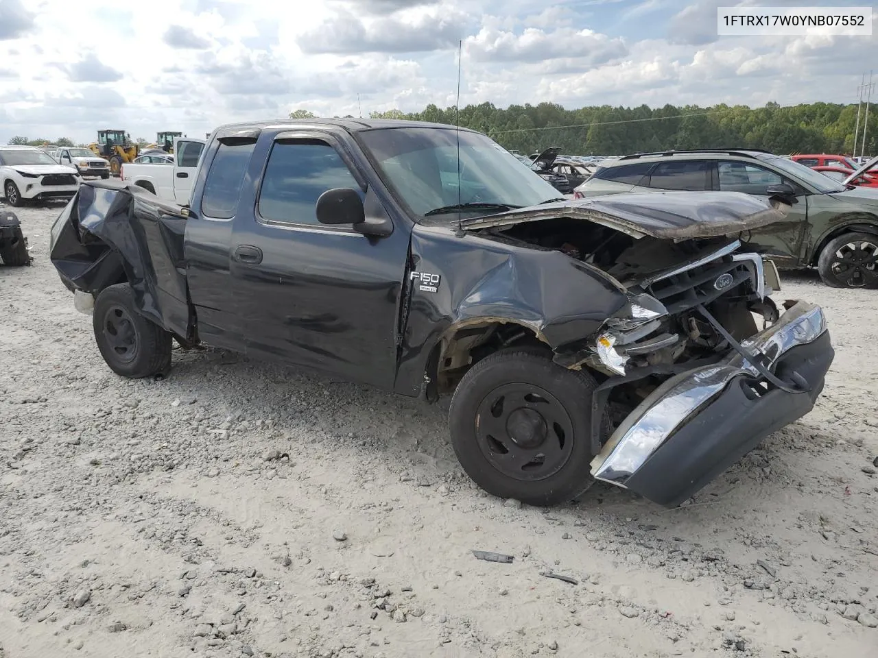 2000 Ford F150 VIN: 1FTRX17W0YNB07552 Lot: 70268754