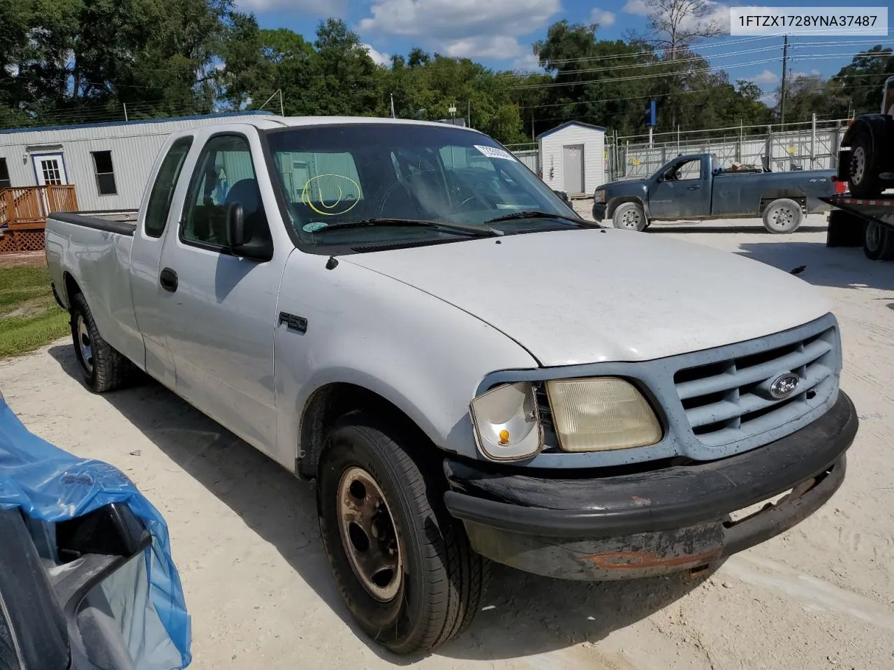 2000 Ford F150 VIN: 1FTZX1728YNA37487 Lot: 72350834