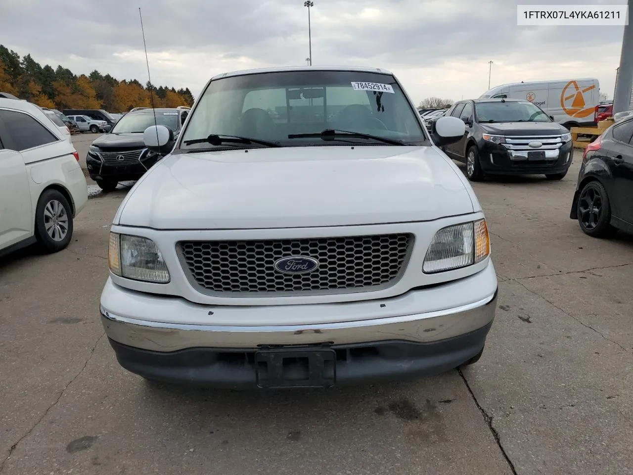 2000 Ford F150 VIN: 1FTRX07L4YKA61211 Lot: 78452914