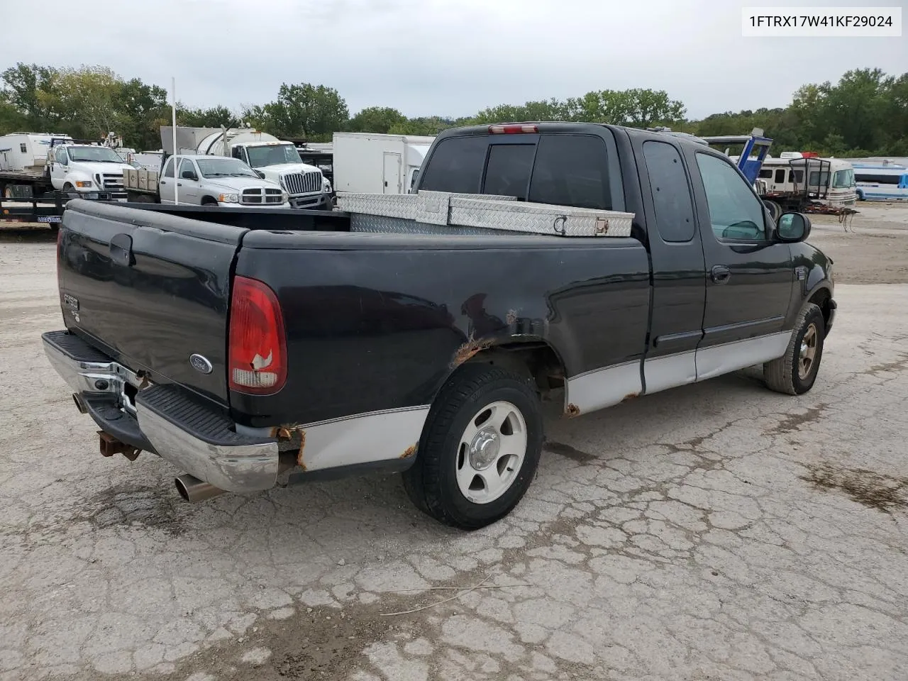 2001 Ford F150 VIN: 1FTRX17W41KF29024 Lot: 73038064