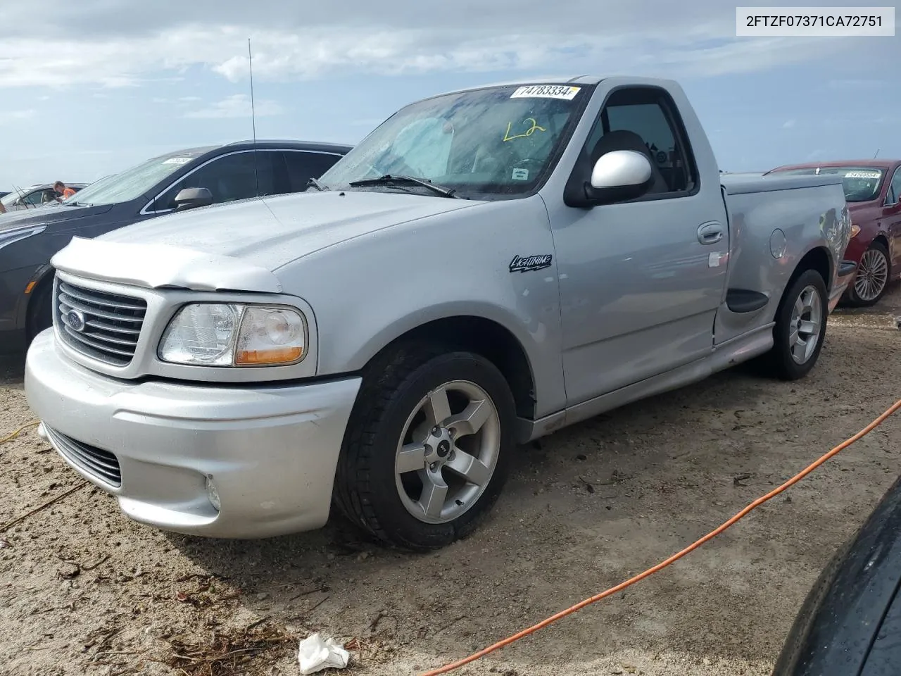 2001 Ford F150 Svt Lightning VIN: 2FTZF07371CA72751 Lot: 74783334