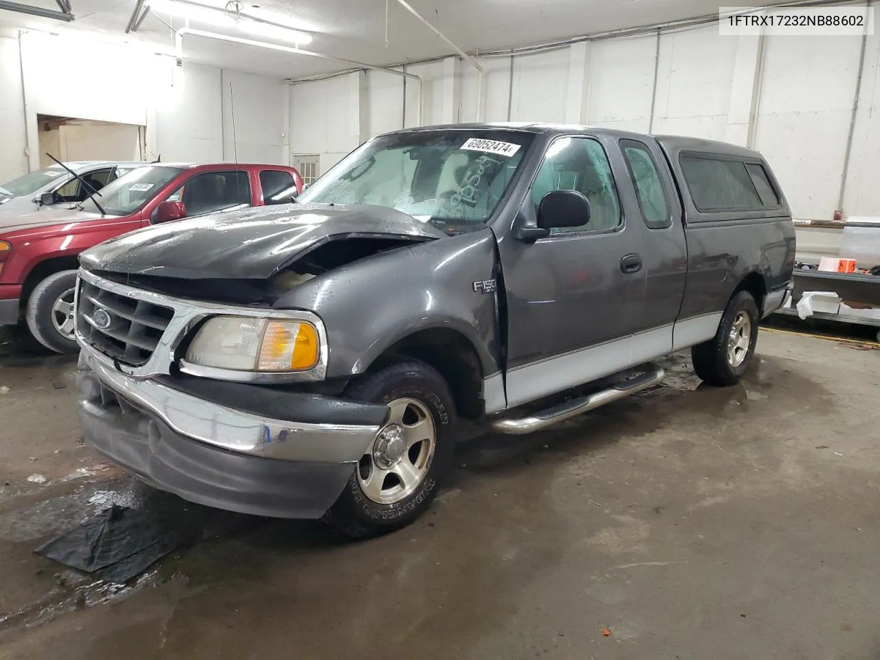 2002 Ford F150 VIN: 1FTRX17232NB88602 Lot: 69052474