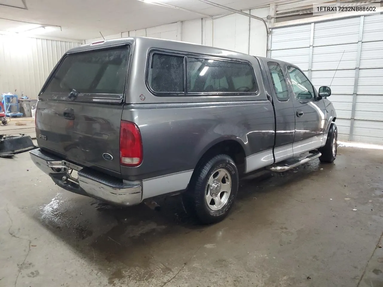 2002 Ford F150 VIN: 1FTRX17232NB88602 Lot: 69052474