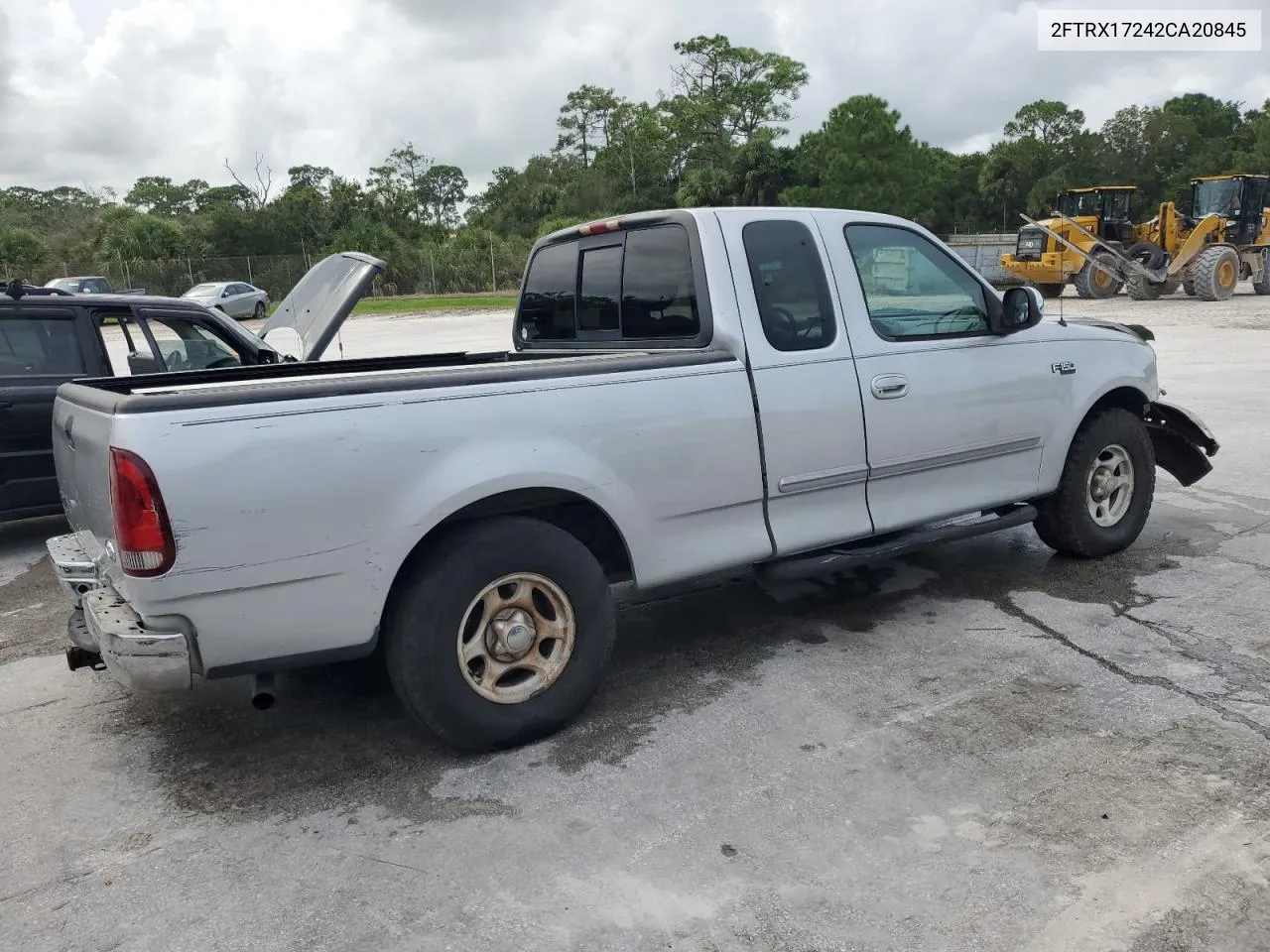 2002 Ford F150 VIN: 2FTRX17242CA20845 Lot: 69871014