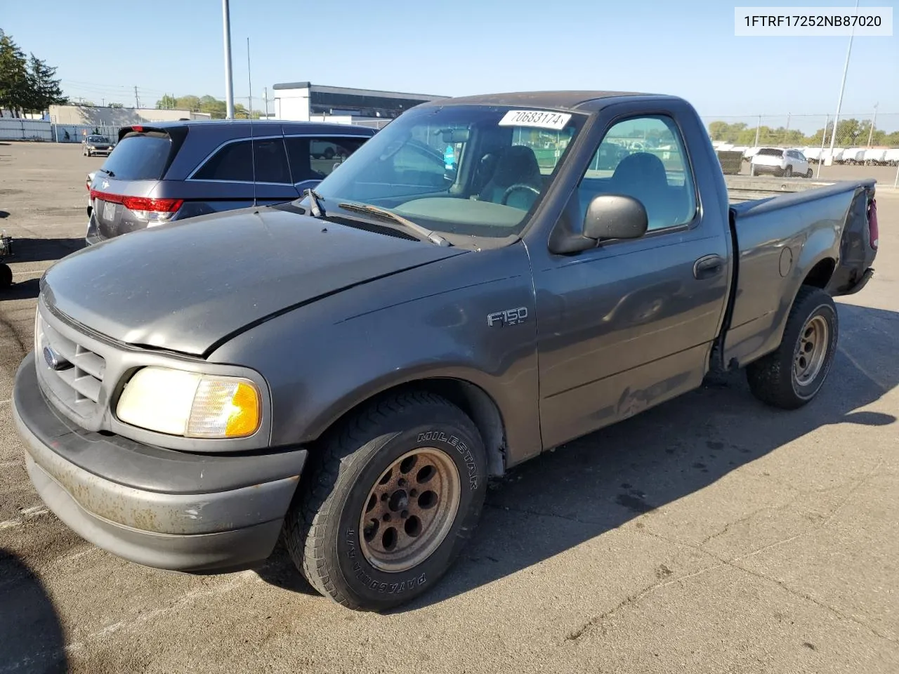 2002 Ford F150 VIN: 1FTRF17252NB87020 Lot: 70683174