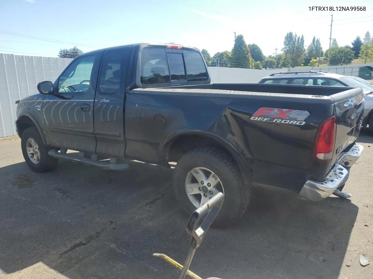 1FTRX18L12NA99568 2002 Ford F150