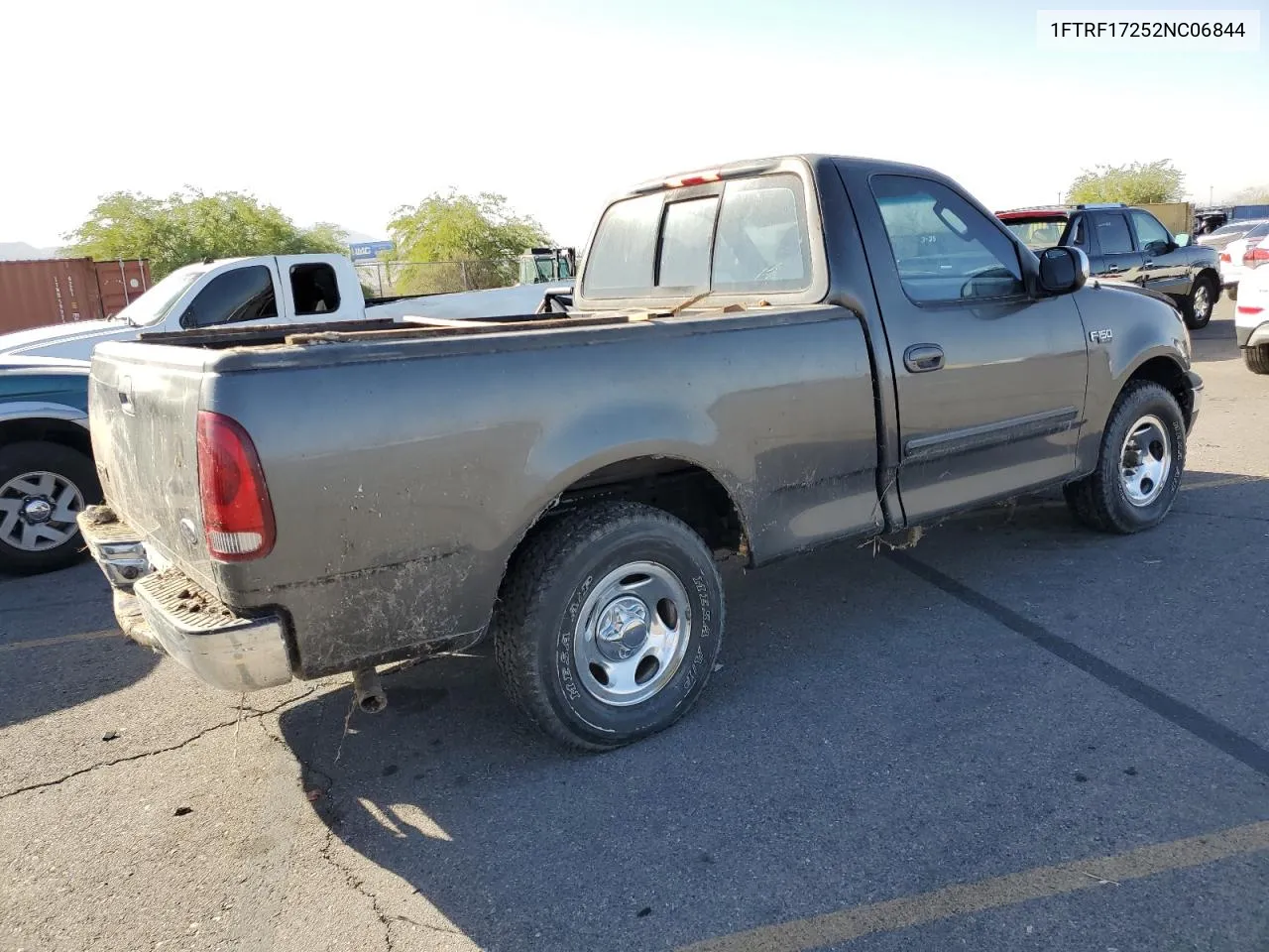 2002 Ford F150 VIN: 1FTRF17252NC06844 Lot: 76844424