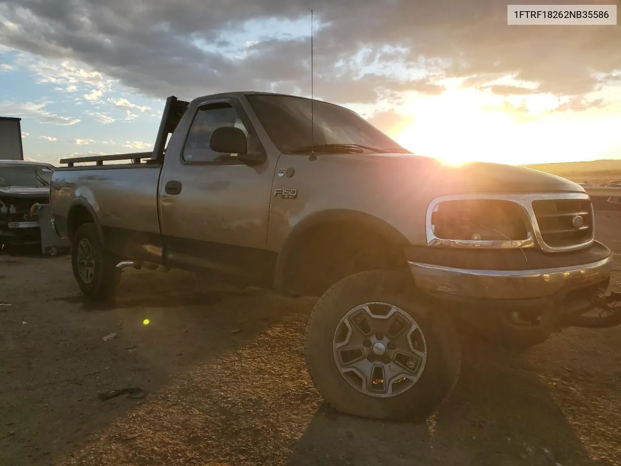 2002 Ford F150 VIN: 1FTRF18262NB35586 Lot: 77114114