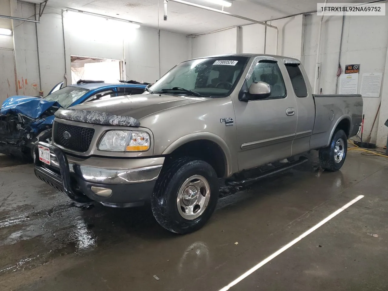 2002 Ford F150 VIN: 1FTRX18L92NA69752 Lot: 77980524