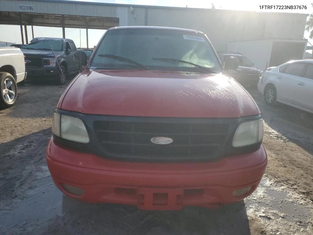 2003 Ford F150 VIN: 1FTRF17223NB37676 Lot: 76088684