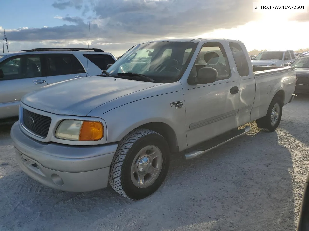 2FTRX17WX4CA72504 2004 Ford F-150 Heritage Classic