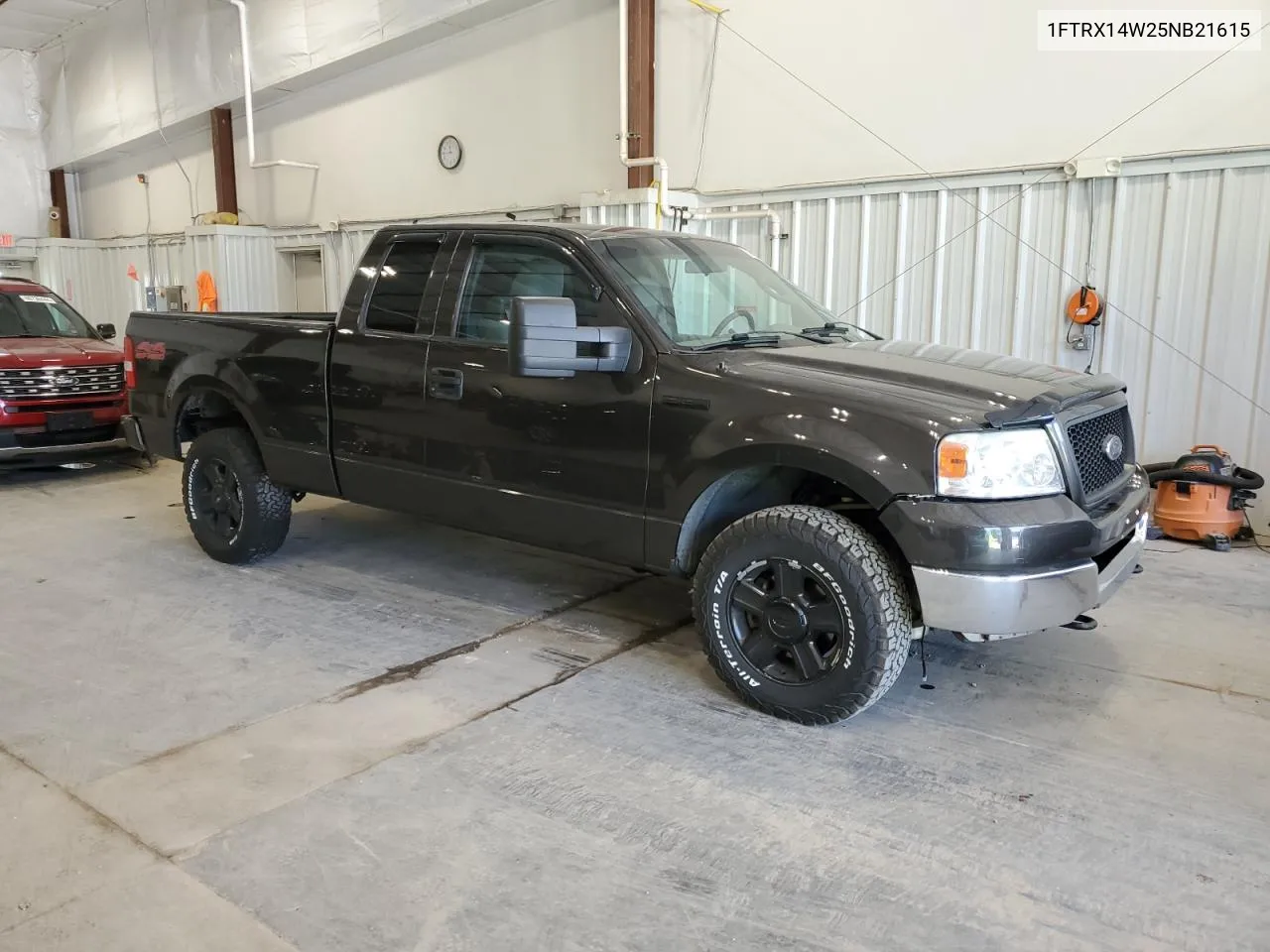 2005 Ford F150 VIN: 1FTRX14W25NB21615 Lot: 66605994