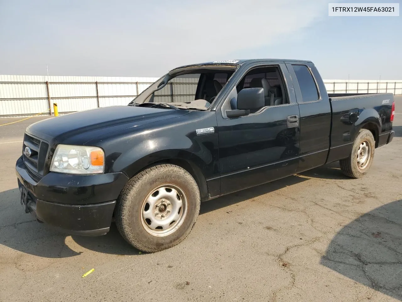 2005 Ford F150 VIN: 1FTRX12W45FA63021 Lot: 69995134