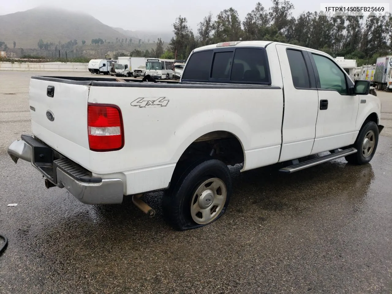 2005 Ford F150 VIN: 1FTPX14505FB25669 Lot: 72753074